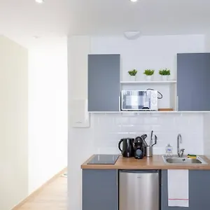 Rare Penfret - Studio Neuf&cosy Avec Terrasse / Proche Centre-ville Et Fac / Stationnement Gratuit / 100m Du Bus , Brest France